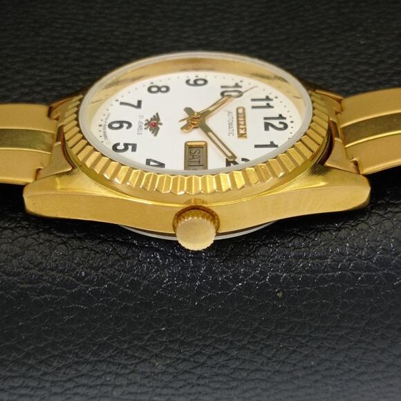 Vintage 1973 Citizen Automatic Mens Gold Watch W/daydate & White accents - Picture 5 of 10